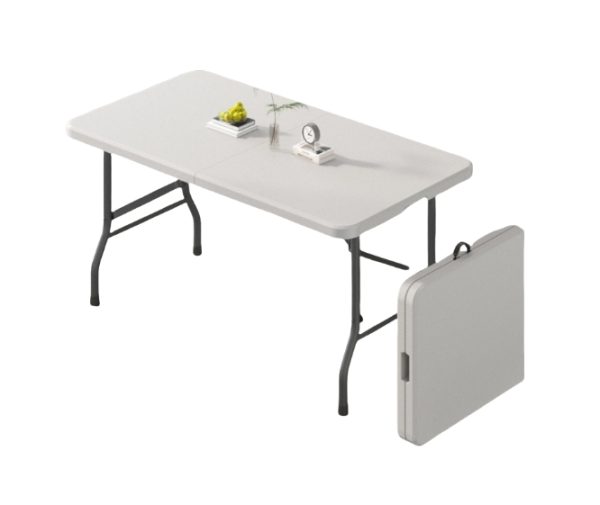 Medium plastic table